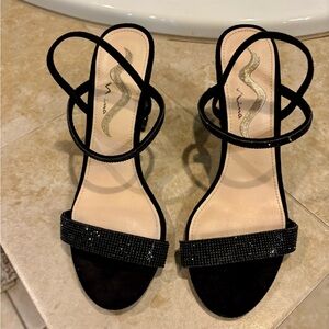 Vince Camuto Black Strappy Heels with Glitter Accents